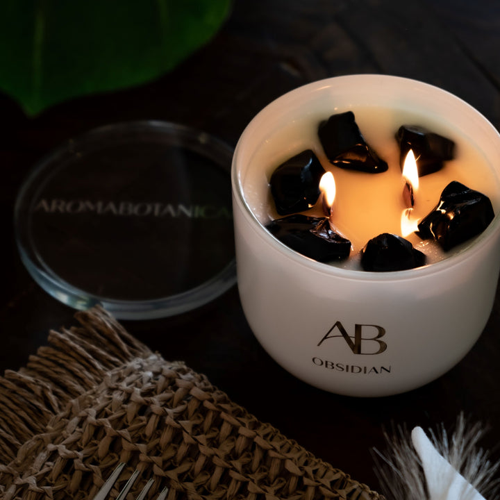 Obsidian Crystal 340g Candle