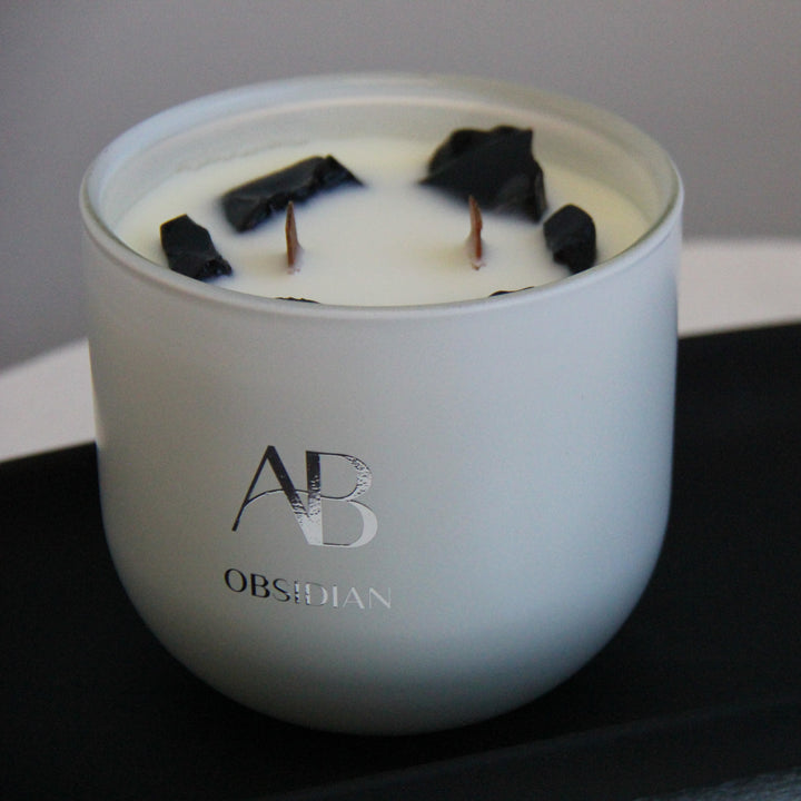 Obsidian Crystal 340g Candle