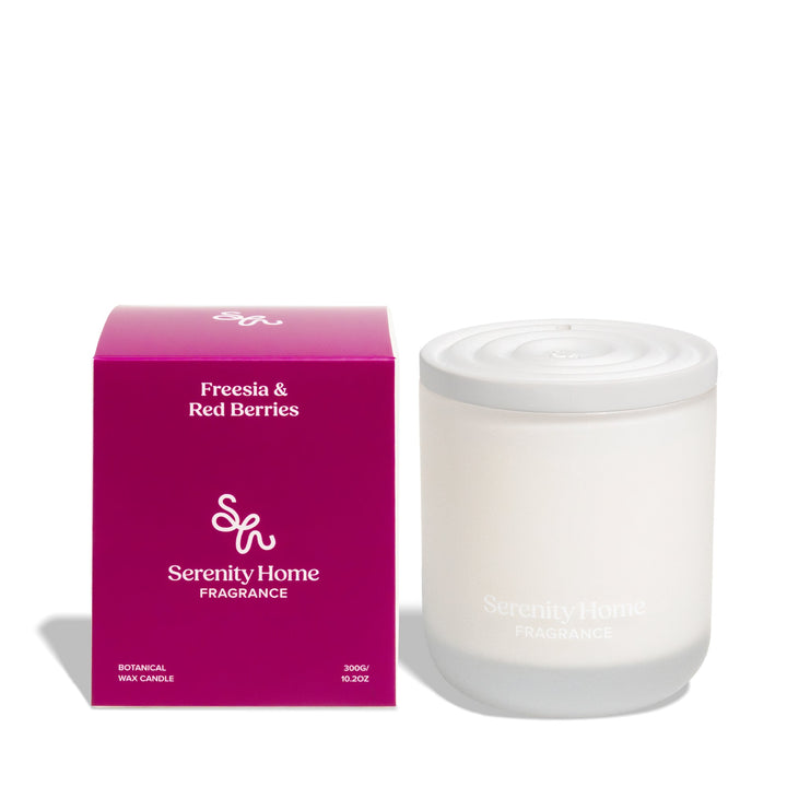 Freesia & Red Berries 300g Candle