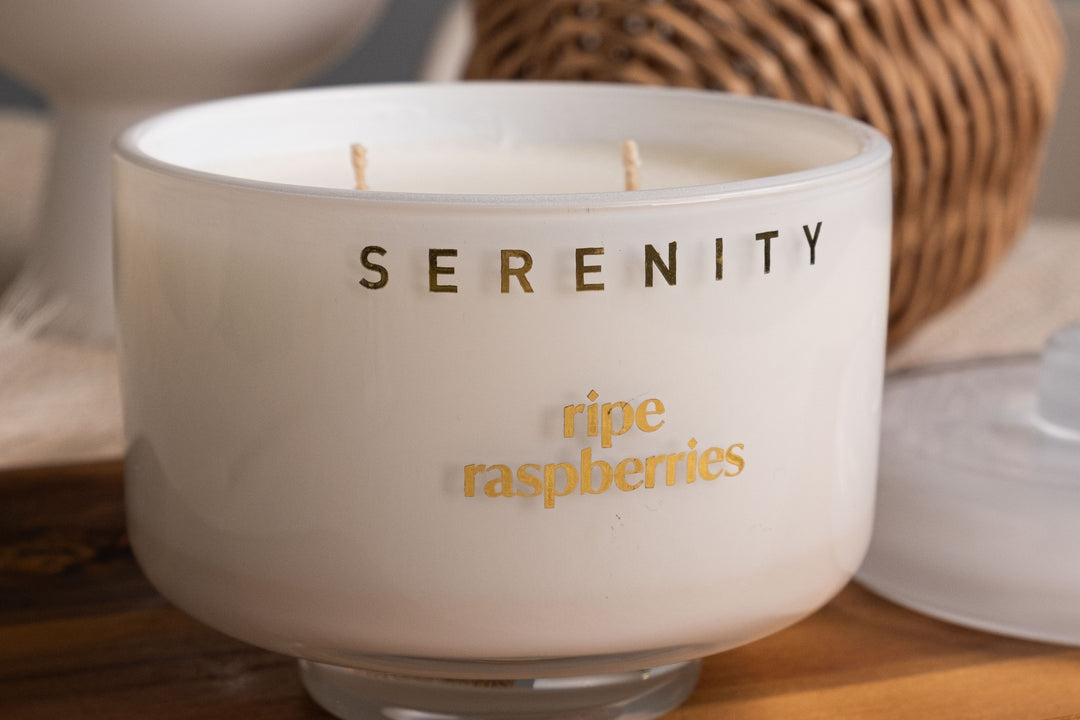 Ripe Raspberries 230g Candle